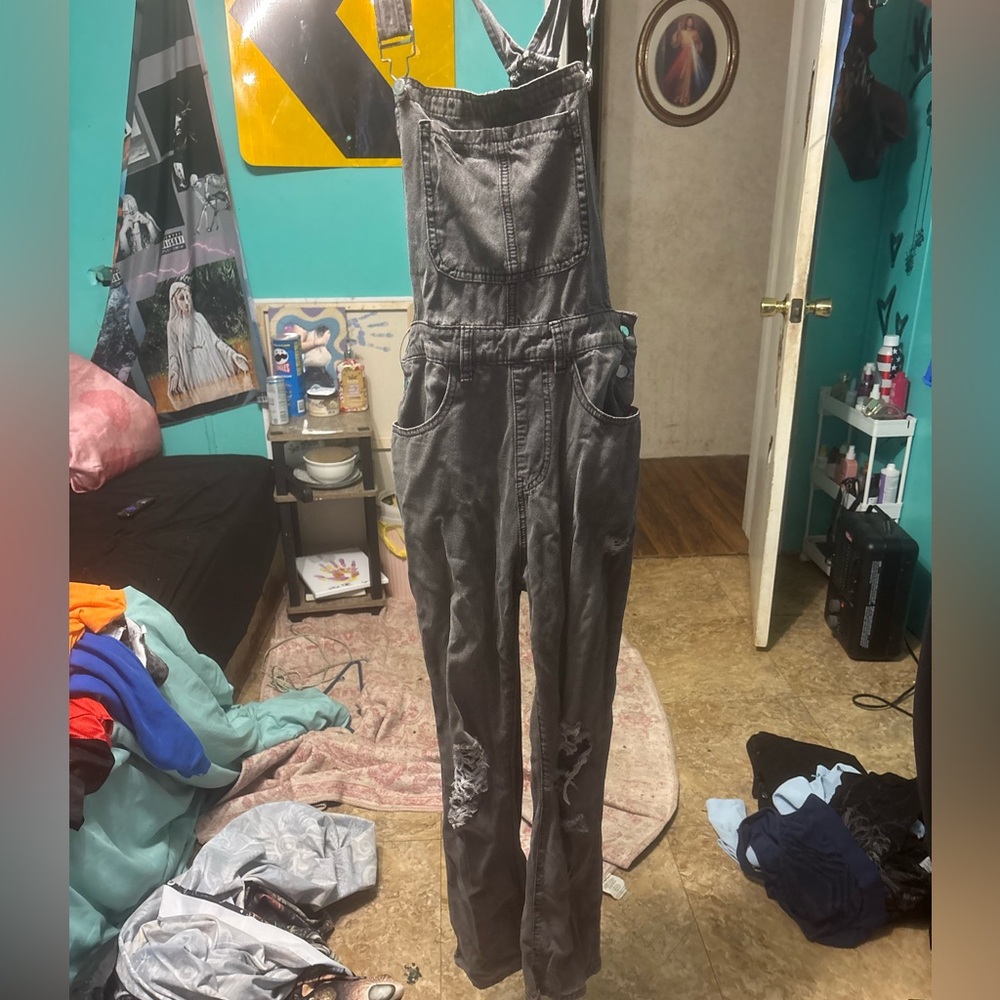 Gray ripped overalls